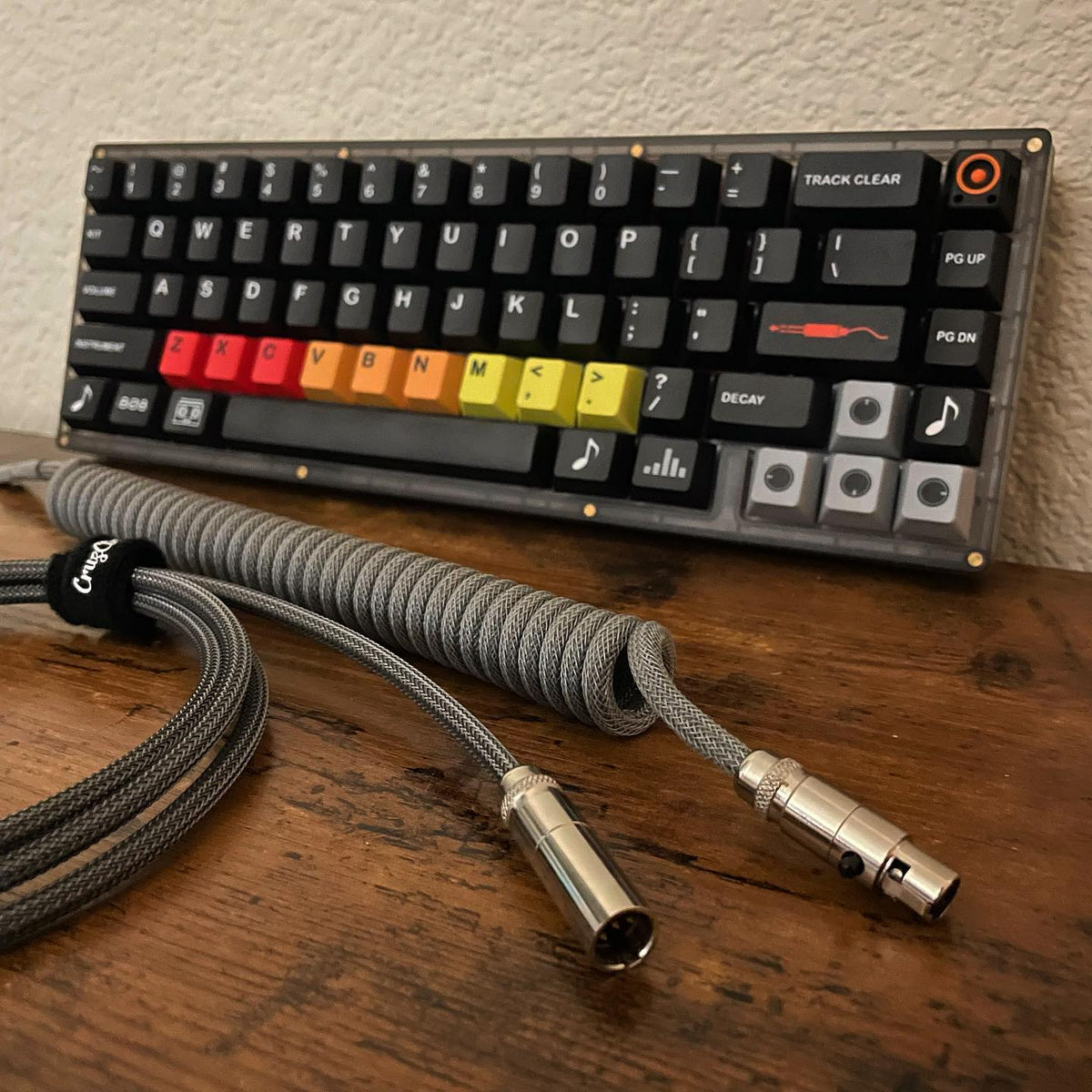 Custom sleeved keyboard cable by CruzCtrl